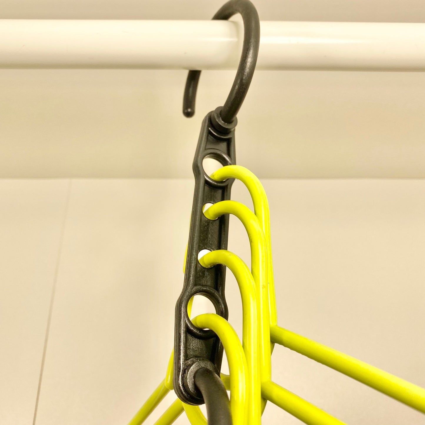 Porta-Cabides 4 furos